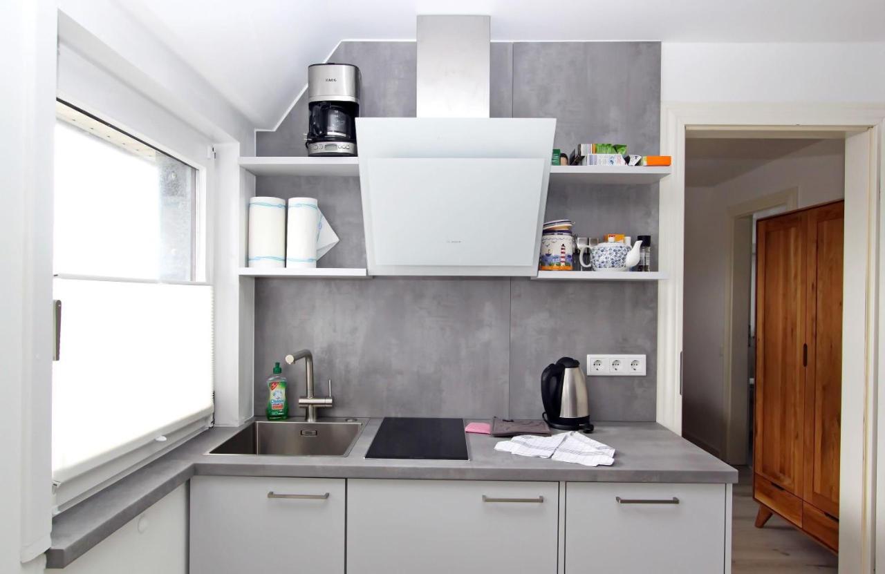 Senhues-app-7 Apartment *